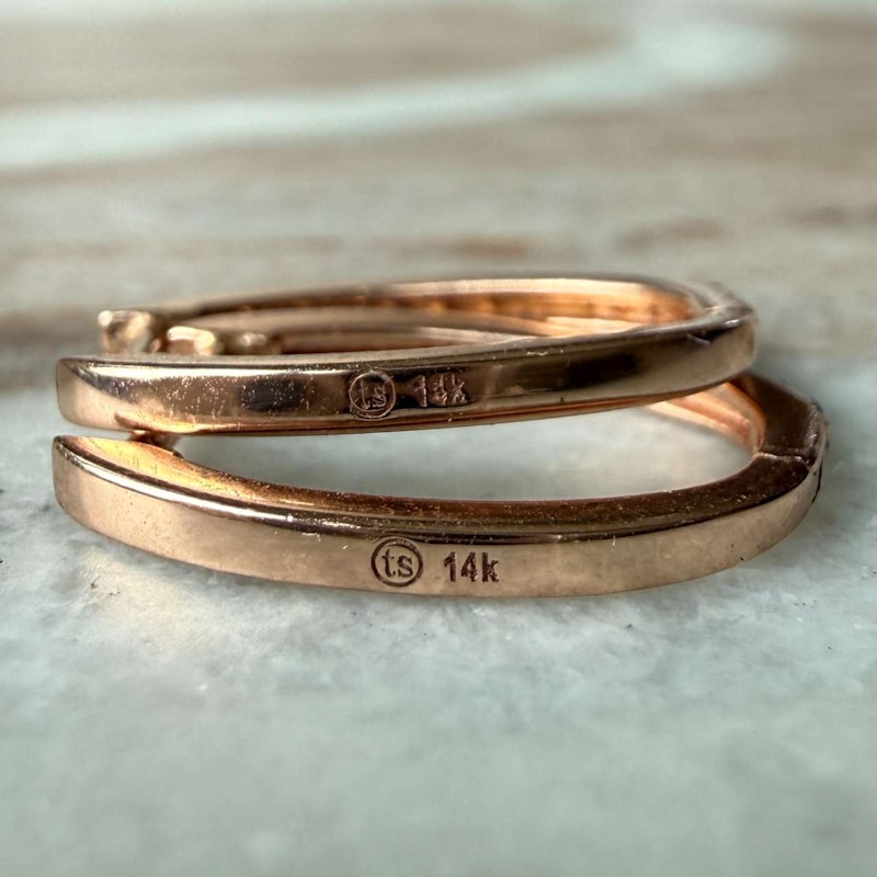 Three Stories 14K Rose Gold Classic Small Oval Pavé Hoop Earrings