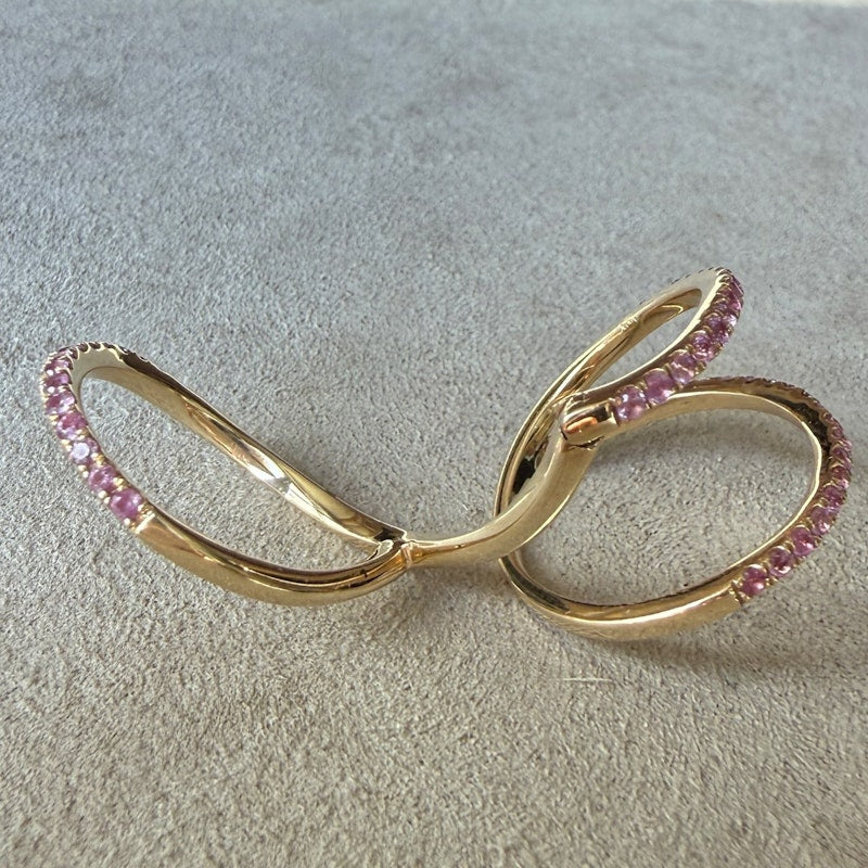 14k Yellow Gold Pink Sapphire Double-Finger Wave Ring