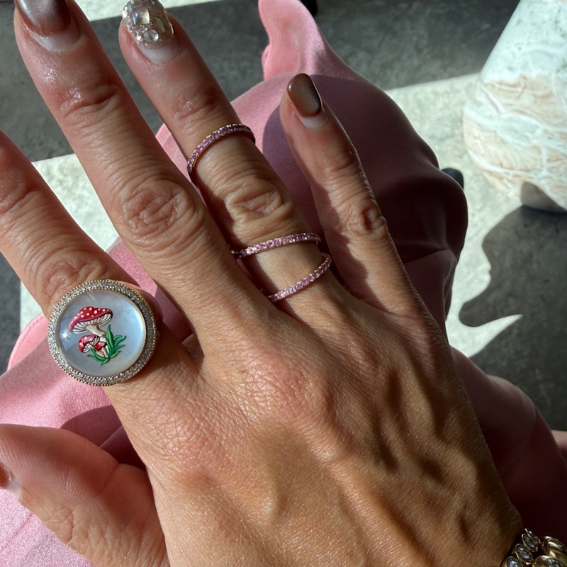 14k Yellow Gold Pink Sapphire Double-Finger Wave Ring
