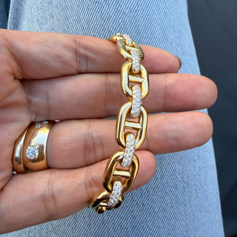 18k Yellow Gold Pavé Diamond Mariner Link Bangle Bracelet