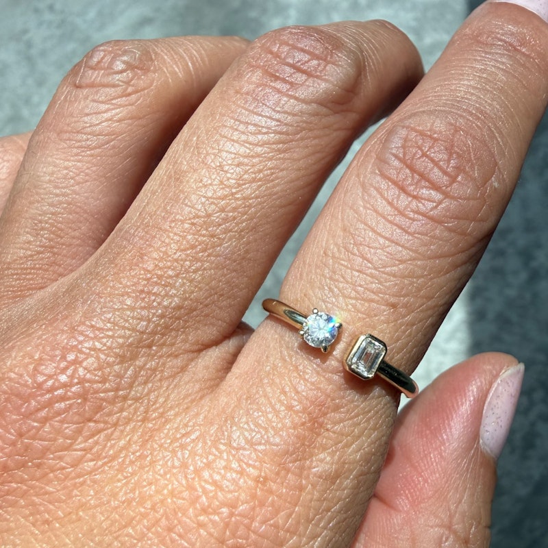 14k Yellow Gold Emerald-Cut & Round Diamond Toi et Moi Ring