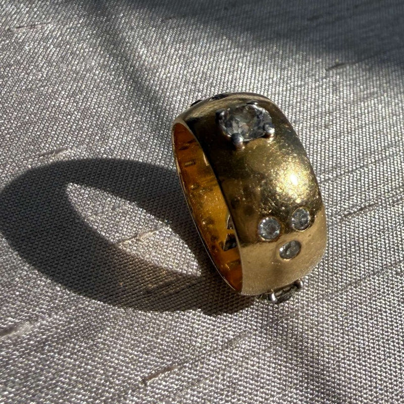 Victorian 18k Yellow Gold Old Mine Cut Diamond Gypsy Cigar Band Ring