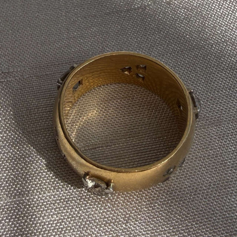 Victorian 18k Yellow Gold Old Mine Cut Diamond Gypsy Cigar Band Ring