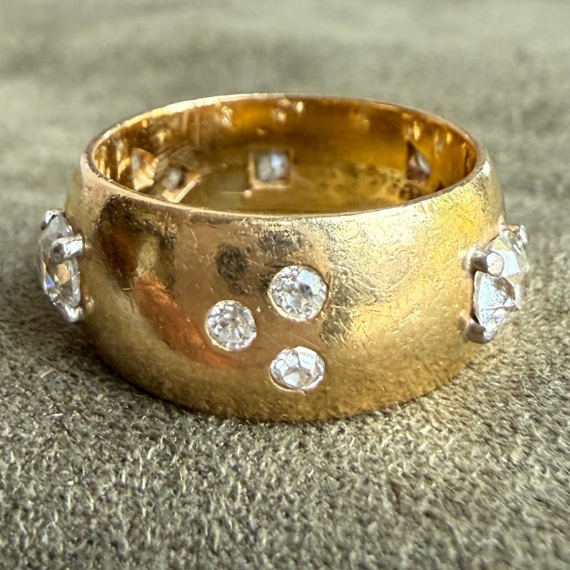 Victorian 18k Yellow Gold Old Mine Cut Diamond Gypsy Cigar Band Ring