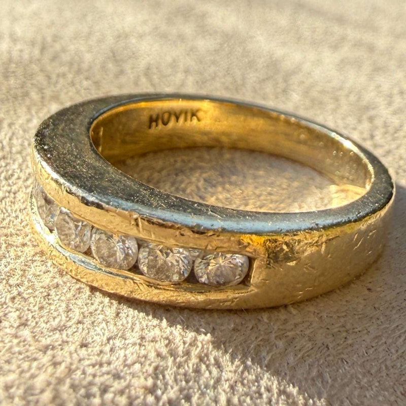 Vintage 14k Yellow Gold Channel-Set Round Diamond Tapered Band Ring
