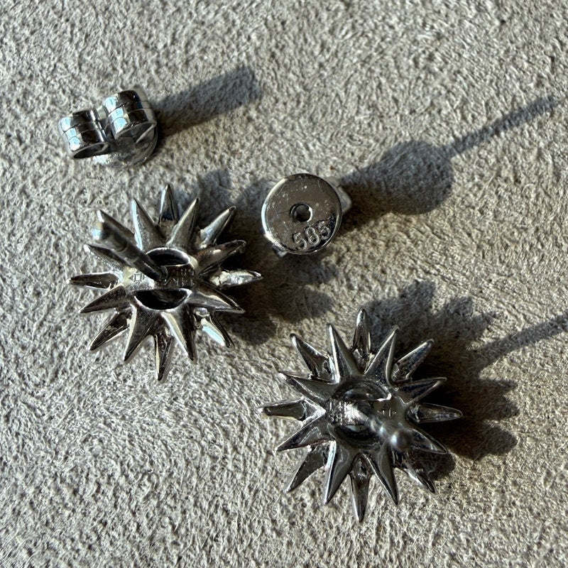 14k White Gold Diamond Starburst Stud Earrings
