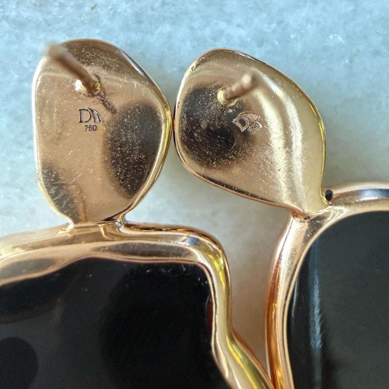 Dezso Natural Orange Clam Shell Polki Diamond & Black Enamel Earrings