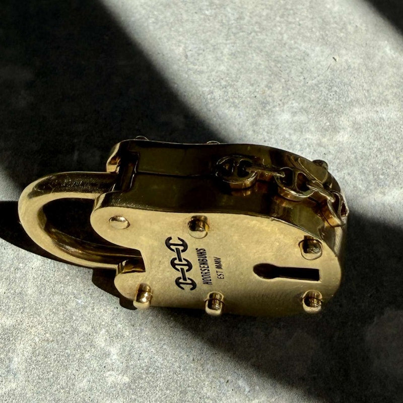Hoorsenbuhs 35mm Classic Lock Pendant 18k Yellow Gold