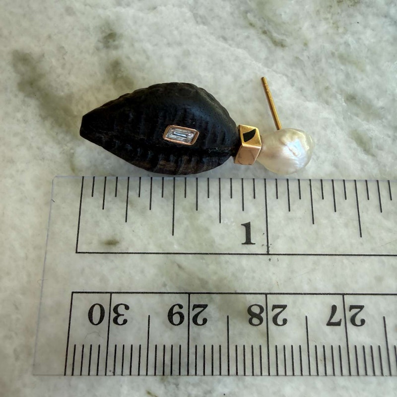 Dezso Ebony Cowry Shell, Pearl & Baguette Diamond Earrings 18k Rose Gold