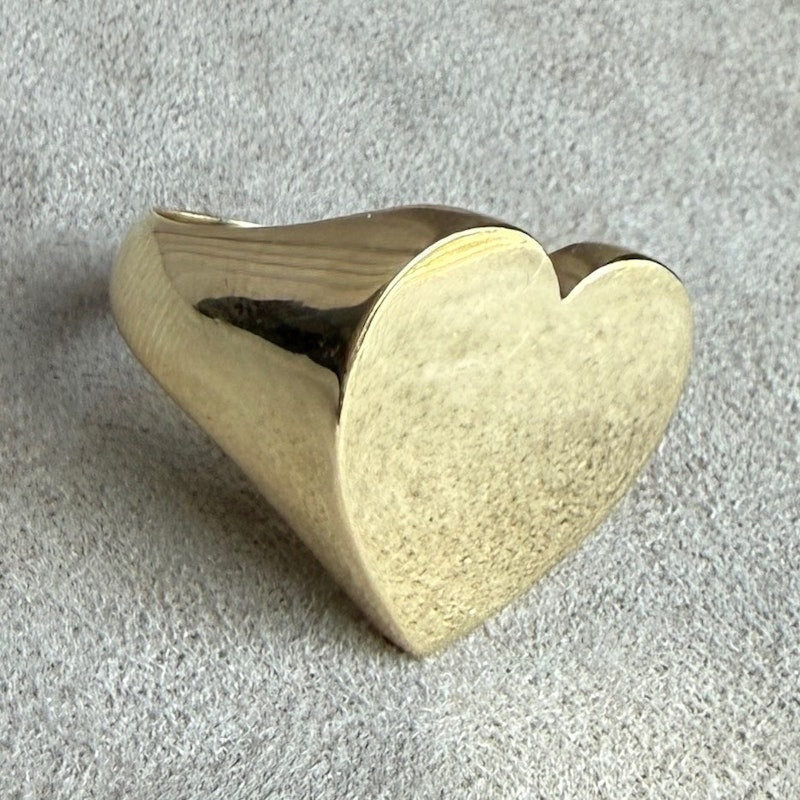 Gjenmi 14k Yellow Gold Large Heart Signet Ring