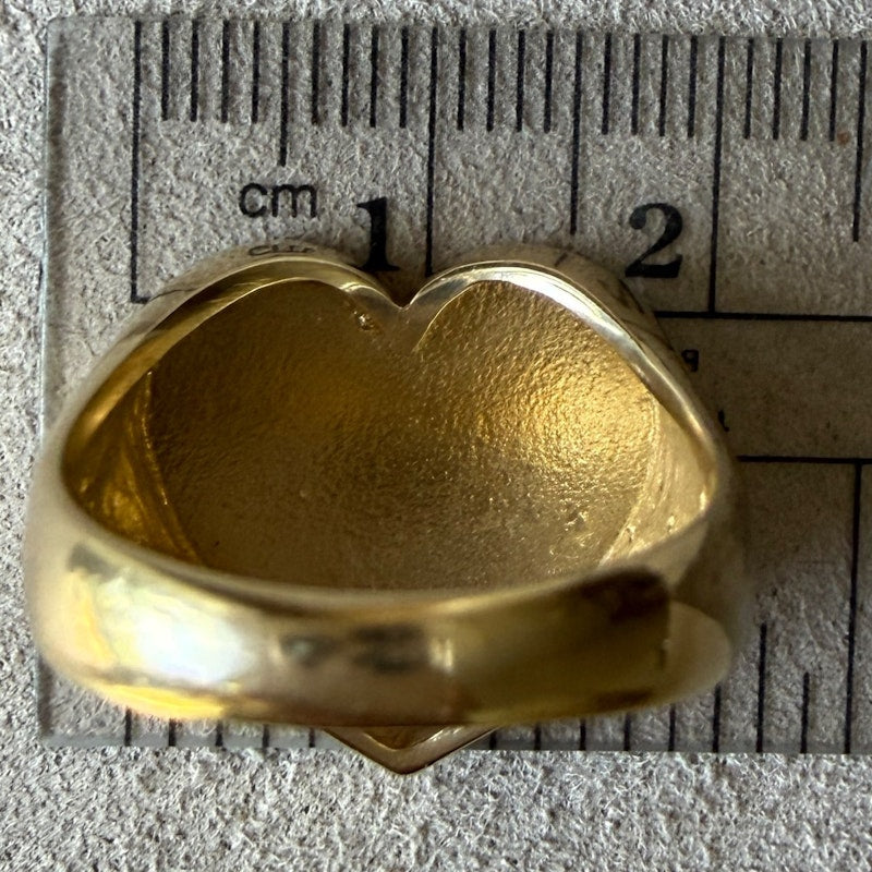Gjenmi 14k Yellow Gold Large Heart Signet Ring