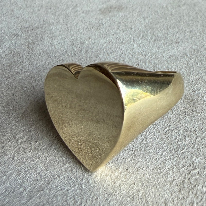 Gjenmi 14k Yellow Gold Large Heart Signet Ring