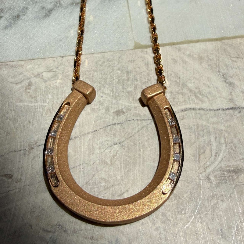 18k Satin Finish Rose Gold Princess-Cut Diamond Horseshoe Necklace