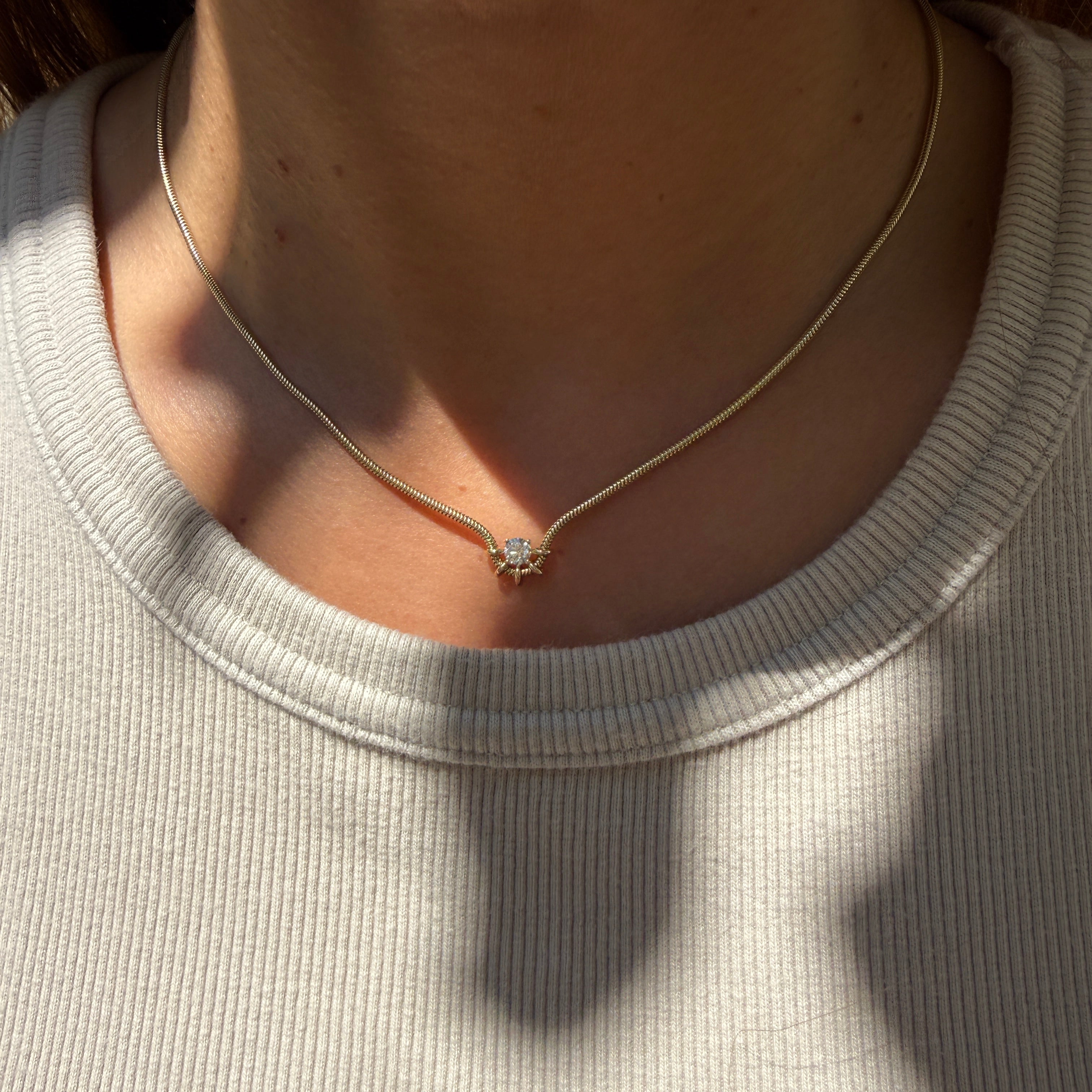 Vice Versa Louise Diamond Solitaire Necklace in 14k Yellow Gold