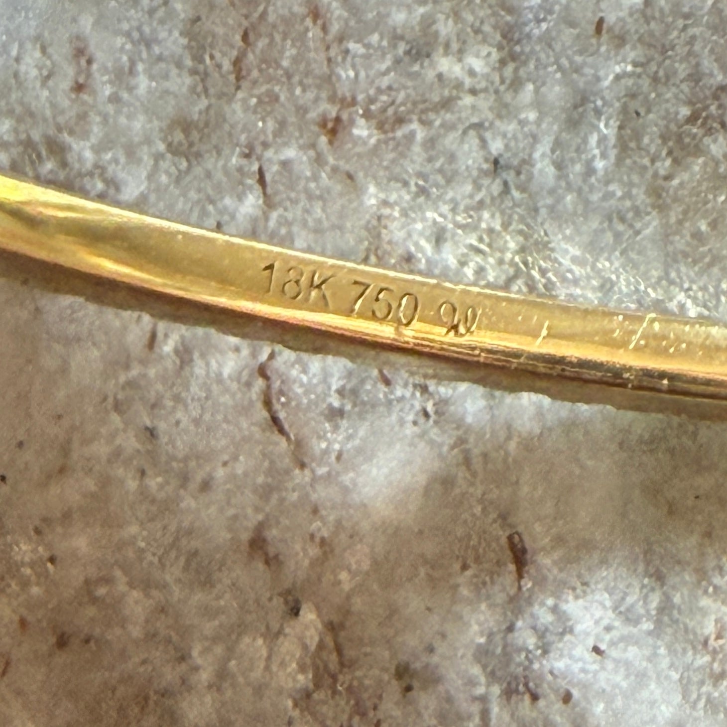Shylee Rose 18k Yellow Gold 1" Diamond Hoops