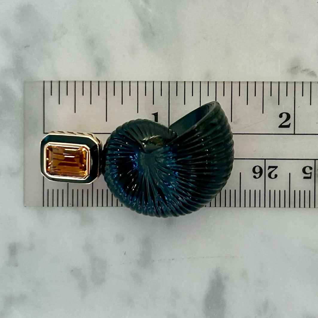 Dezso Classic Carved Onyx & Citrine Nautilus Pendant in 18k Rose Gold