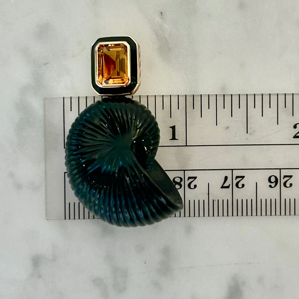 Dezso Classic Carved Onyx & Citrine Nautilus Pendant in 18k Rose Gold