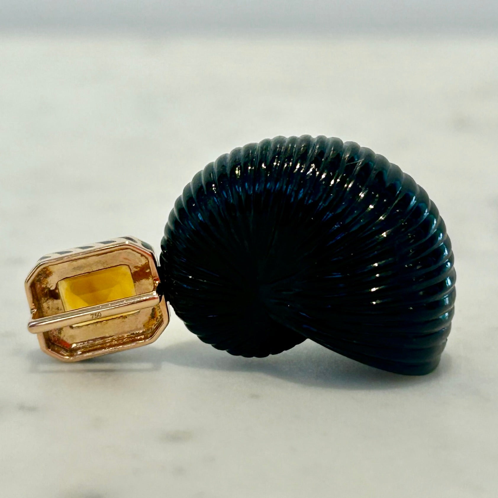 Dezso Classic Carved Onyx & Citrine Nautilus Pendant in 18k Rose Gold