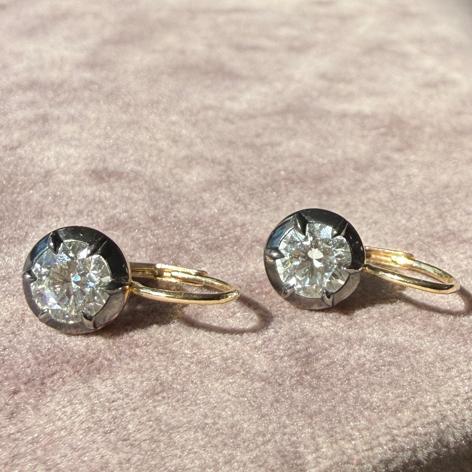 14k Yellow Gold Round Diamond Black Rhodium Wire Earrings