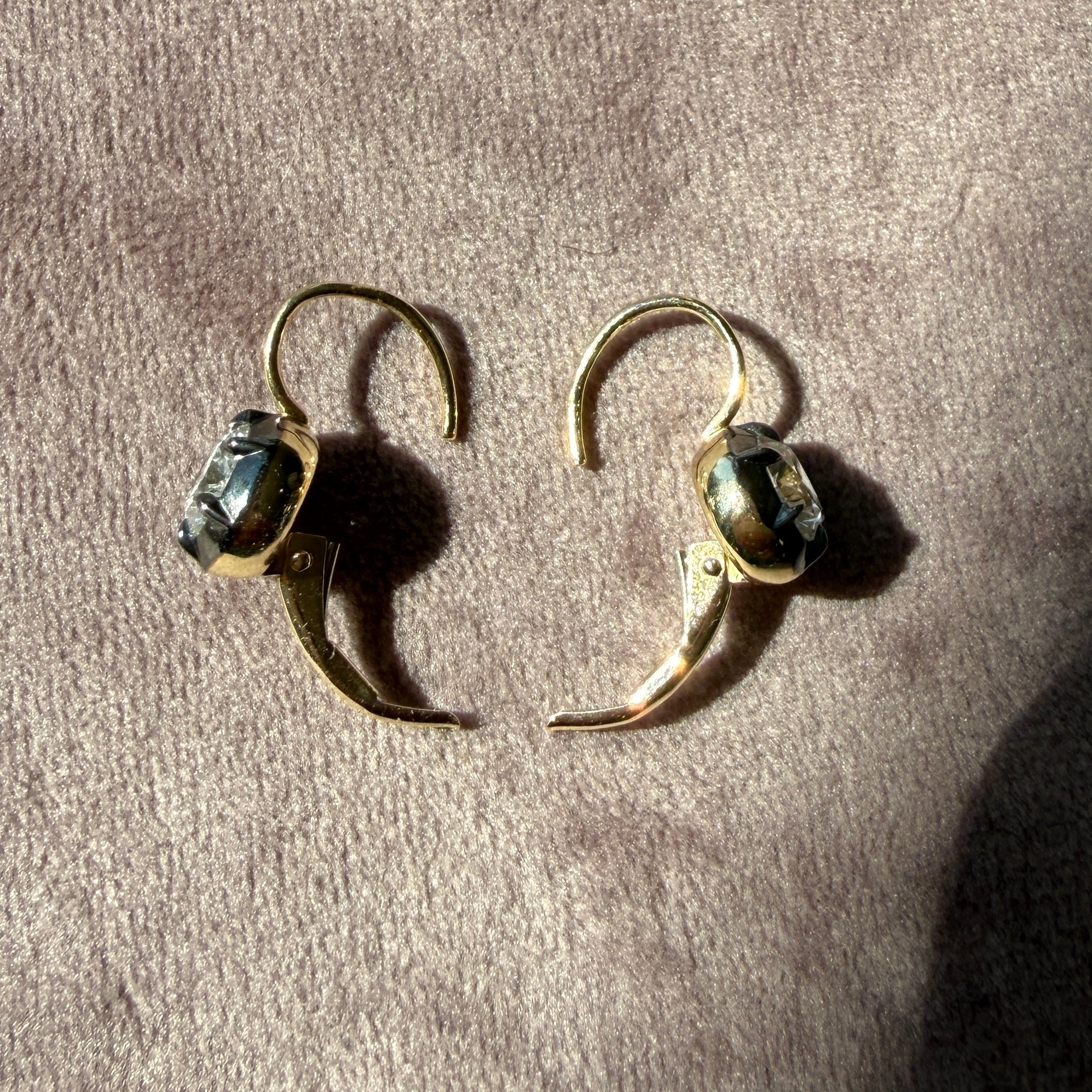 14k Yellow Gold Round Diamond Black Rhodium Wire Earrings