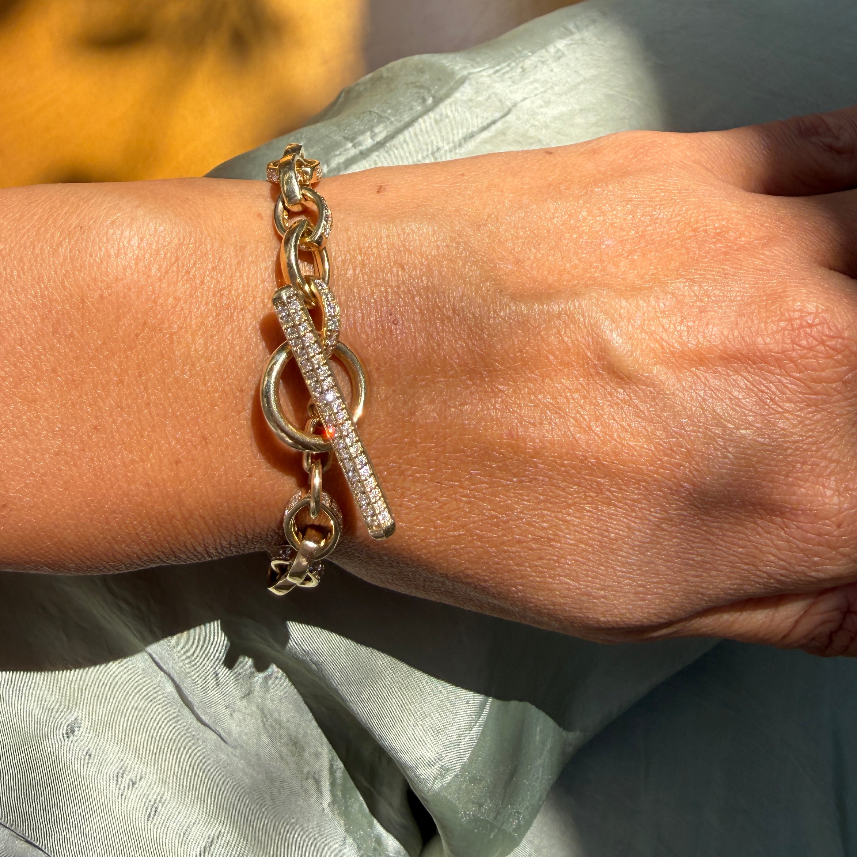14k Yellow Gold Diamond Marquise Link & Toggle Bracelet