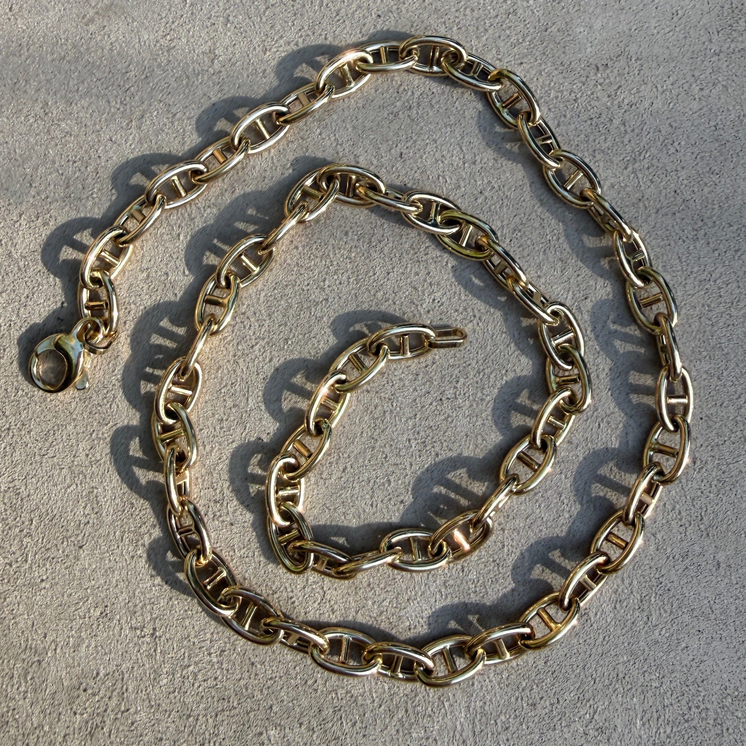 14k Yellow Gold Anchor Chain Necklace