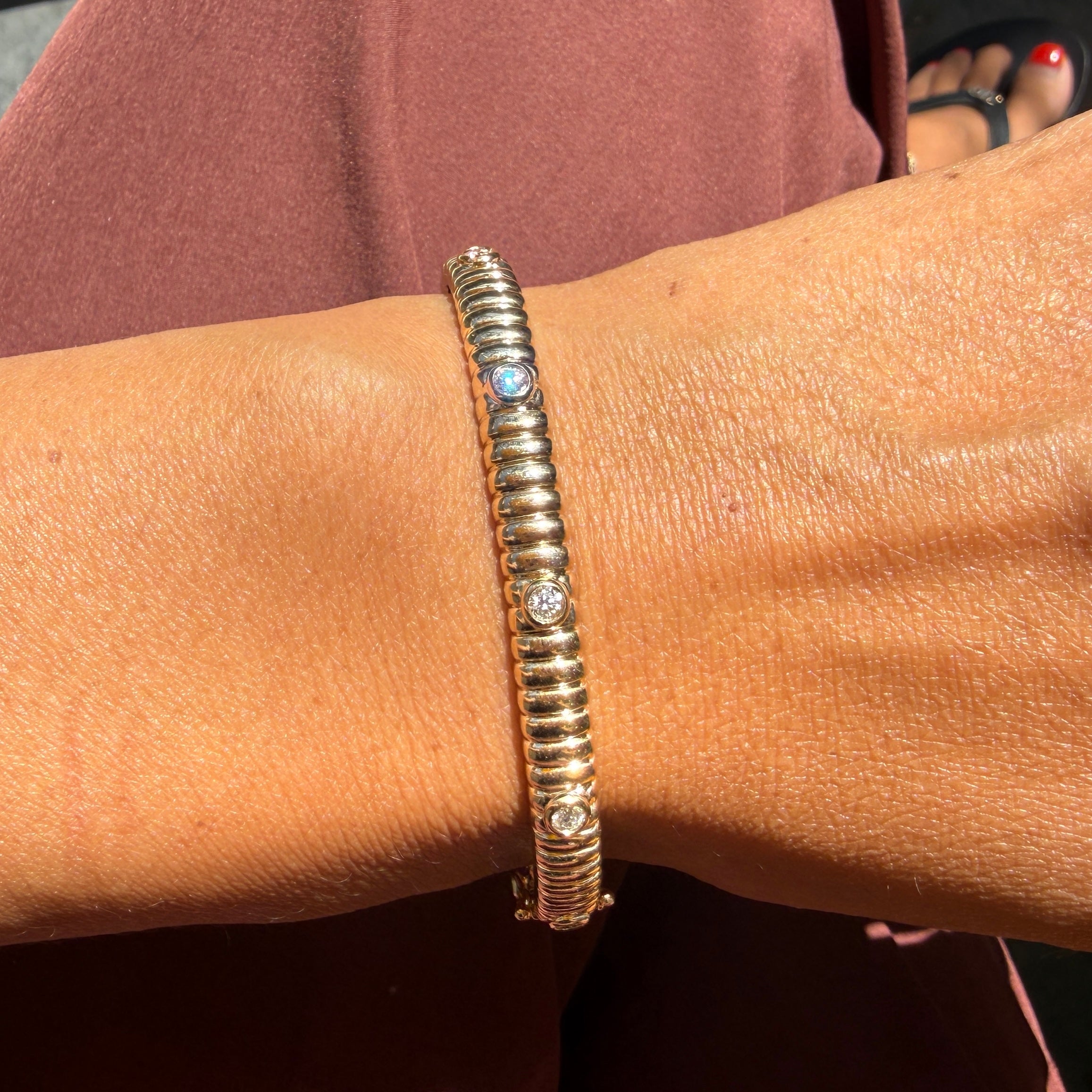 14k Yellow Gold Fluted Diamond Bezel Bangle