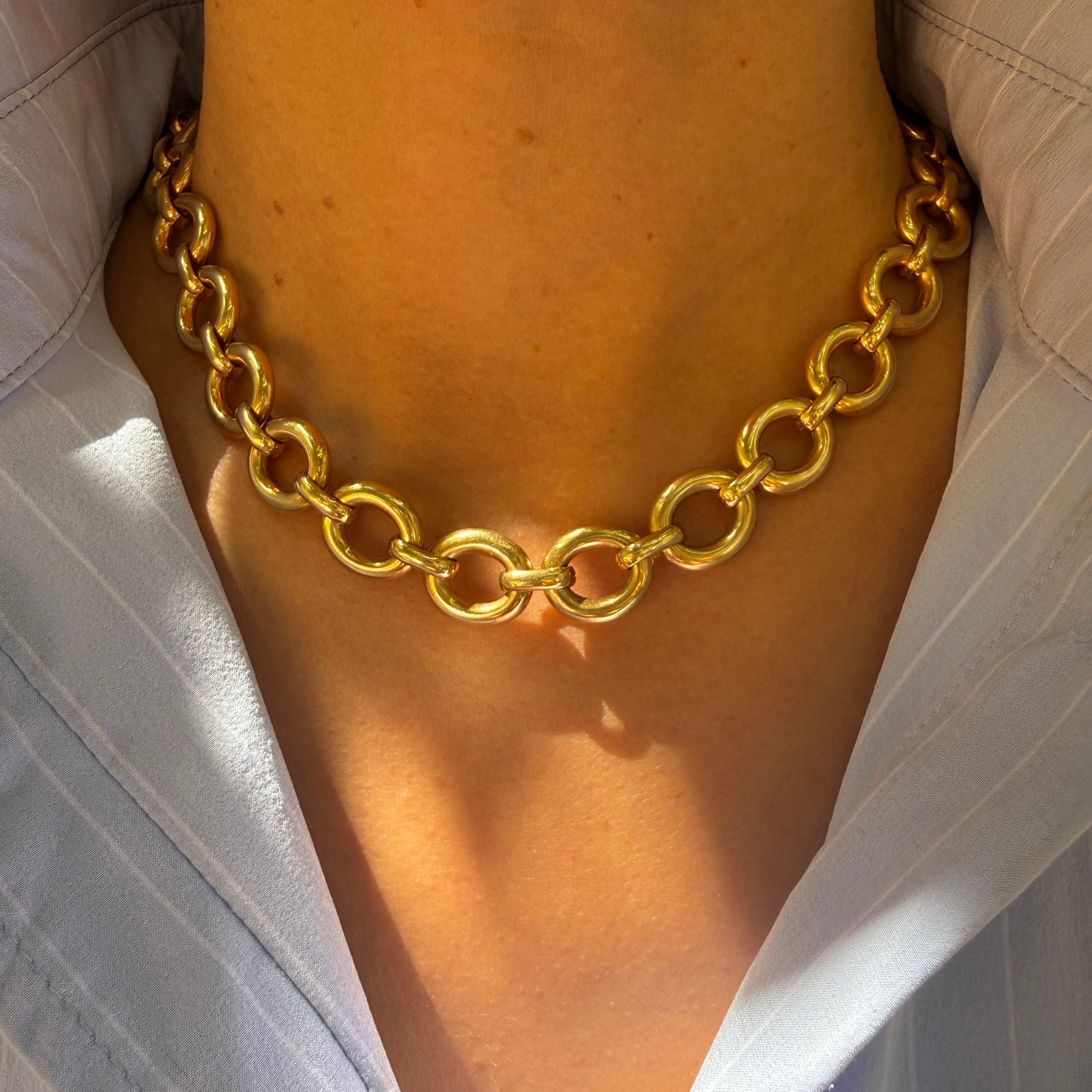Vintage 18k Yellow Gold Chunky Oval Link Necklace