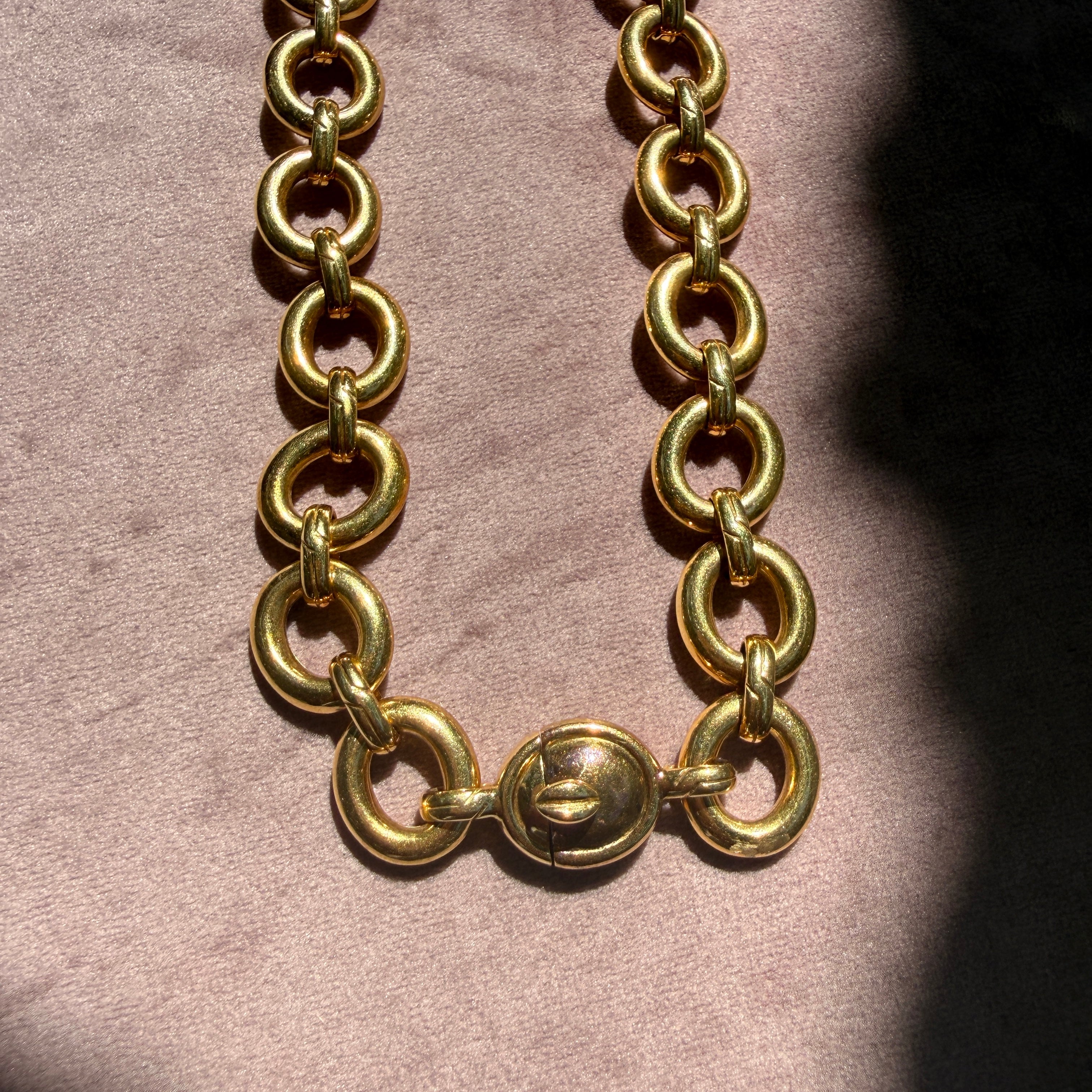 Vintage 18k Yellow Gold Chunky Oval Link Necklace