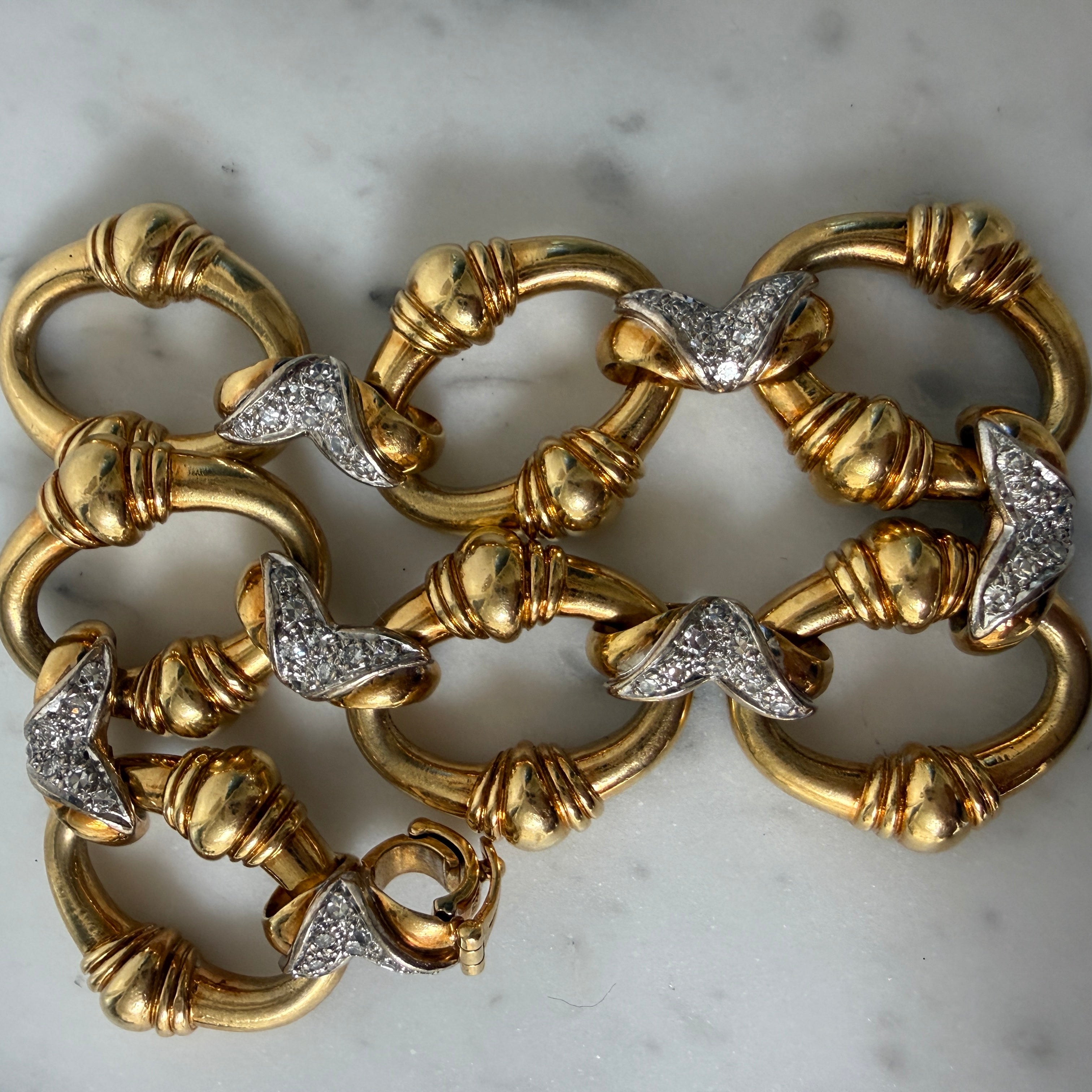 Vintage 18k Two-Tone Gold Large Oval Link Multi Pavé Chain Bracelet