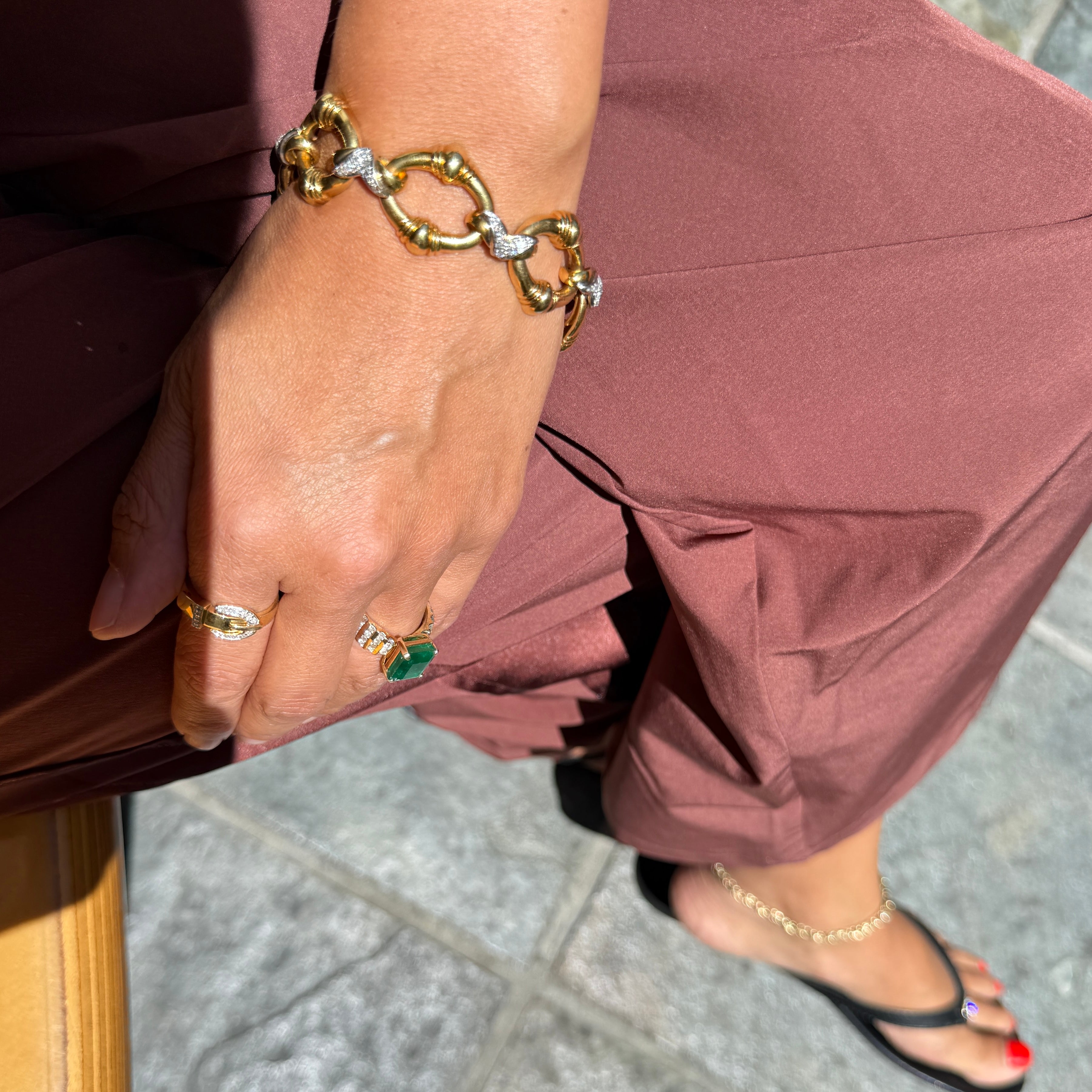 Vintage 18k Two-Tone Gold Large Oval Link Multi Pavé Chain Bracelet