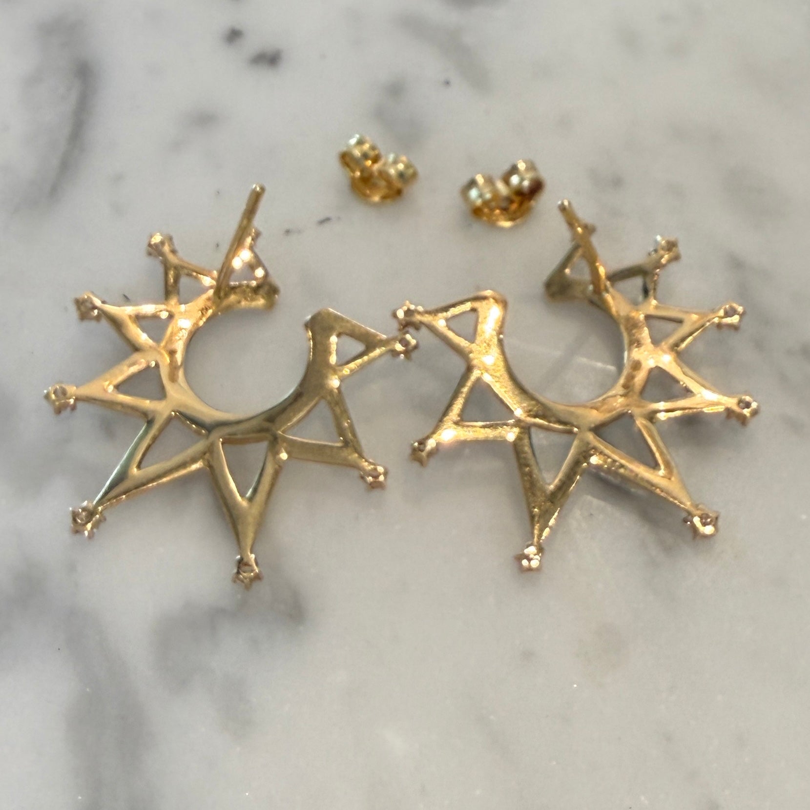 Sorellina Empress Crescent Crown Earrings in 18k Yellow Gold