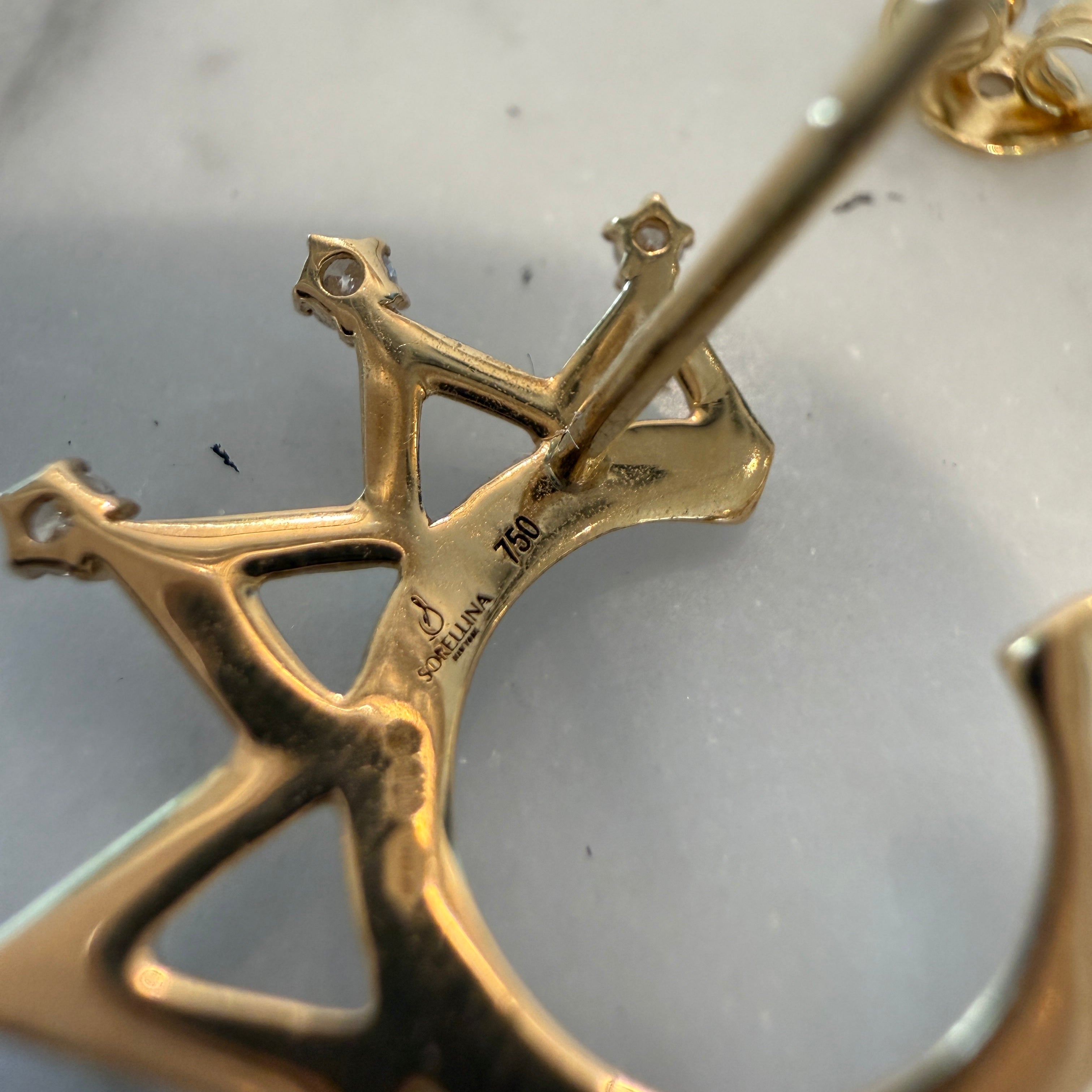 Sorellina Empress Crescent Crown Earrings in 18k Yellow Gold
