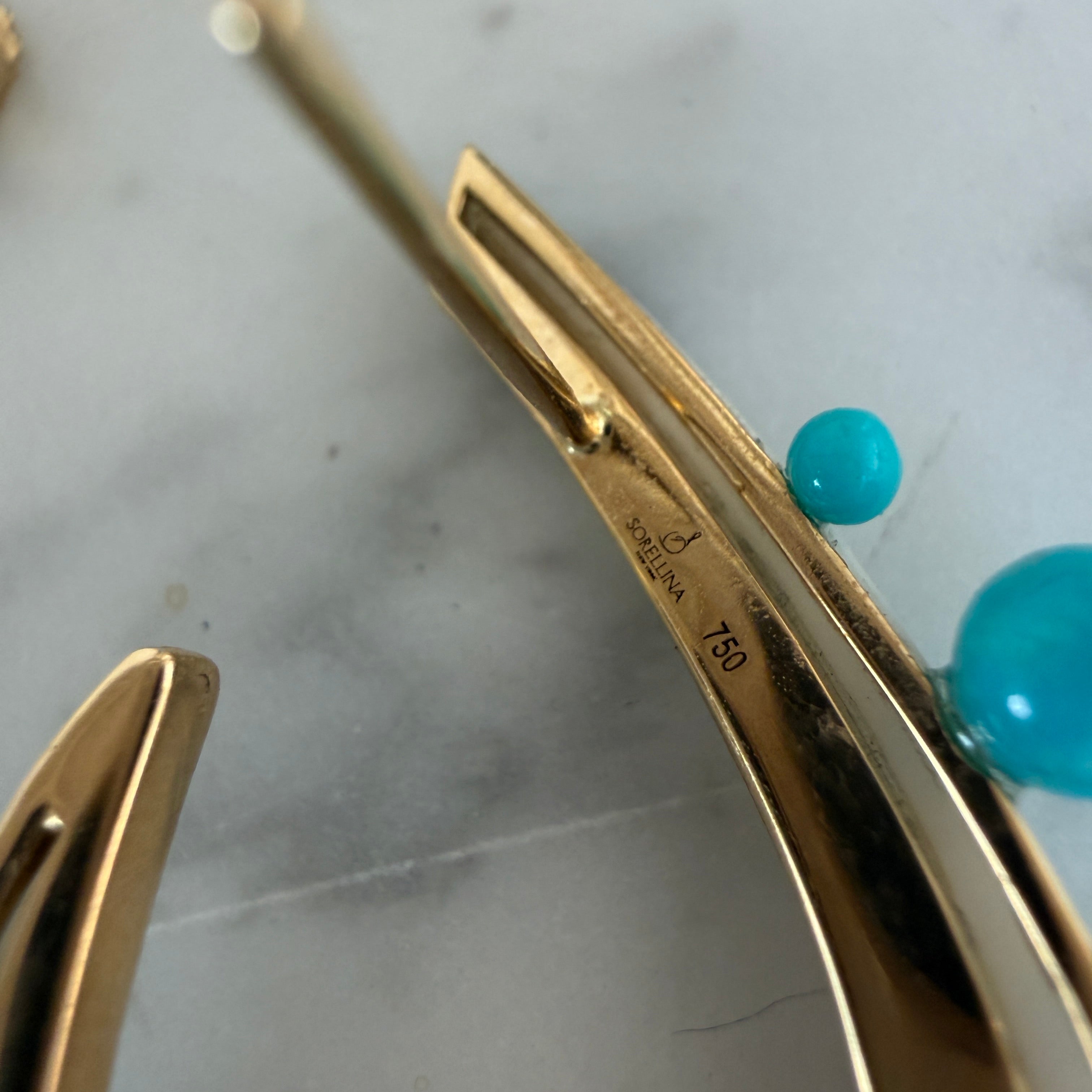 Sorellina Crescent Ball Earrings in 18k Yellow Gold