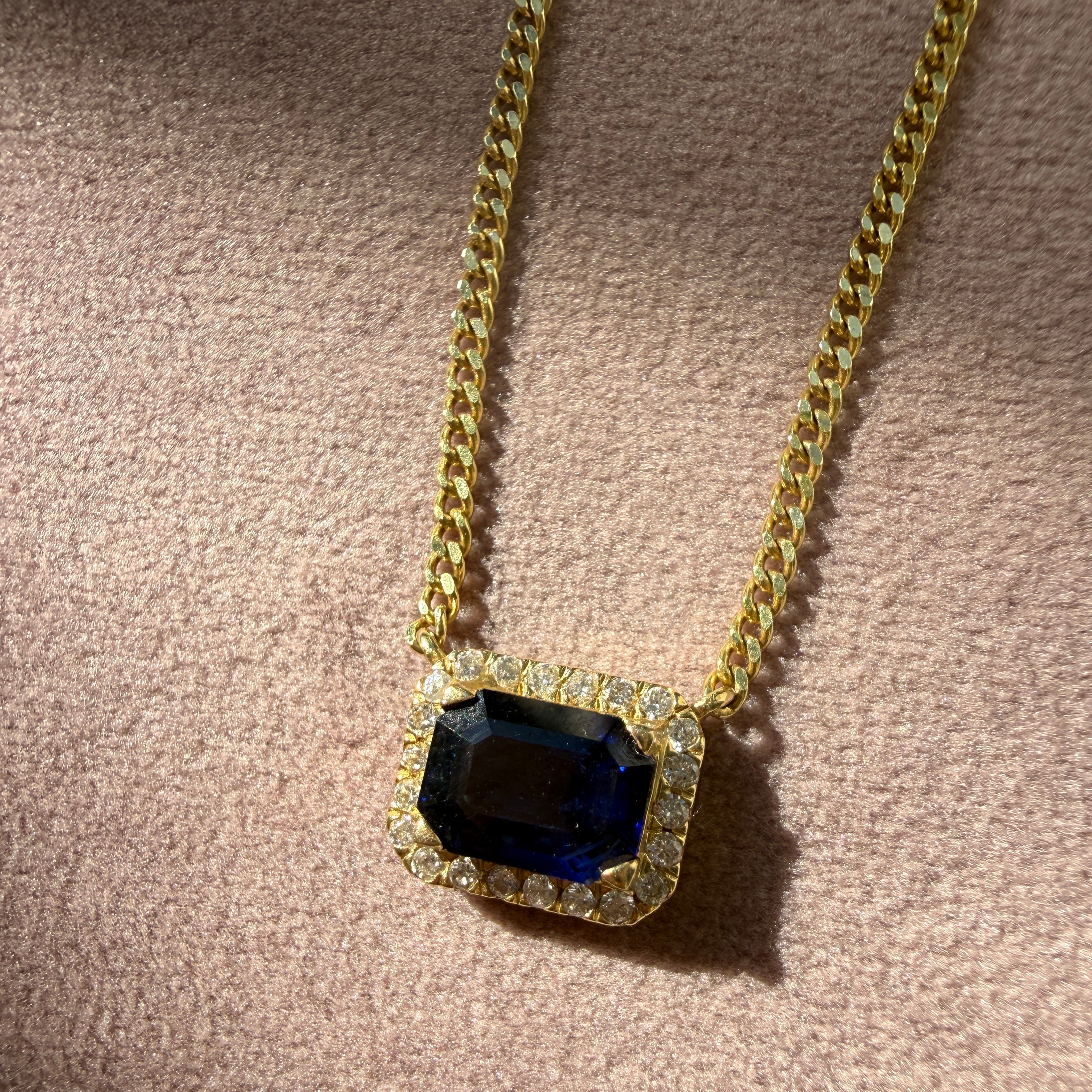 14k Yellow Gold Blue Sapphire & Diamond Pendant Necklace