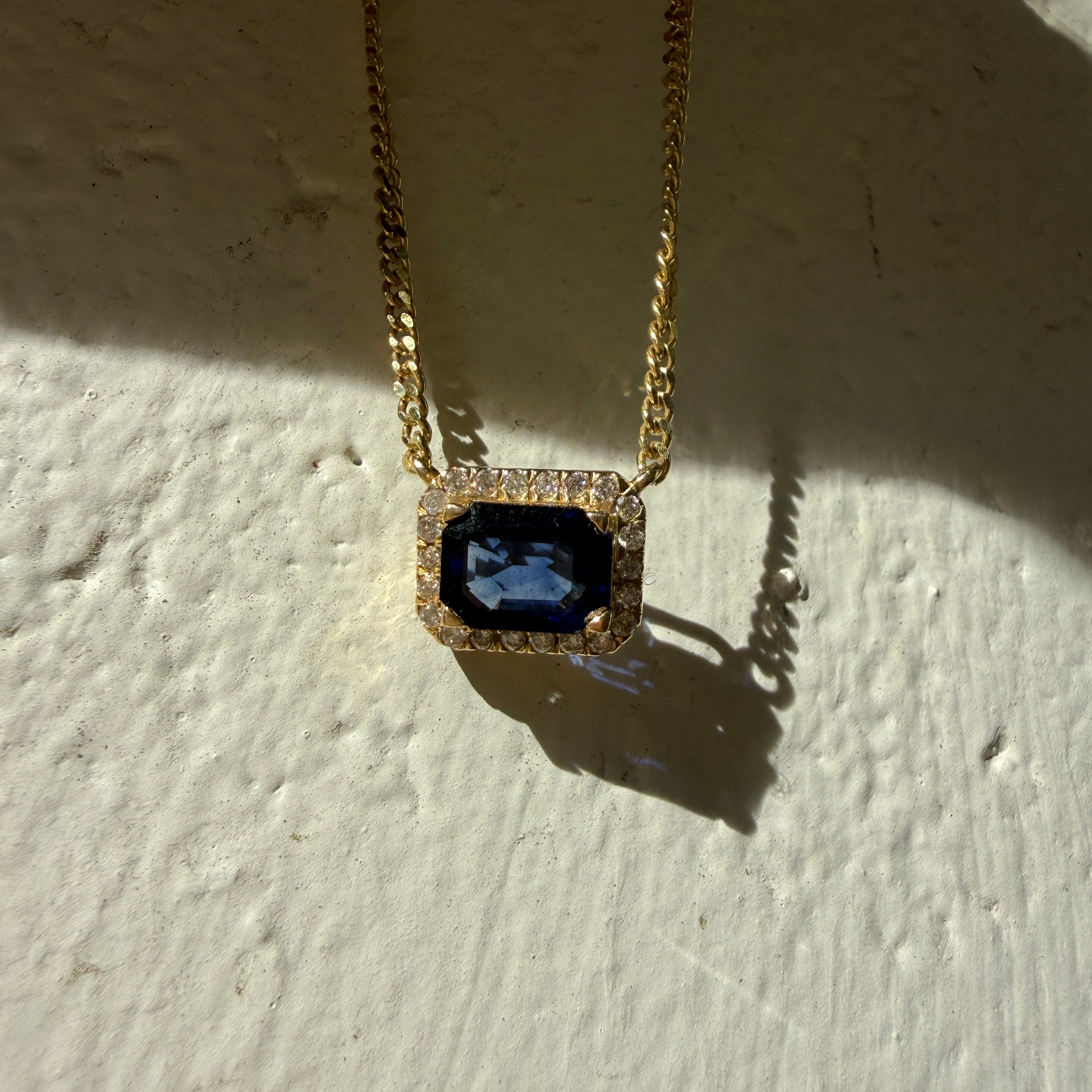 14k Yellow Gold Blue Sapphire & Diamond Pendant Necklace