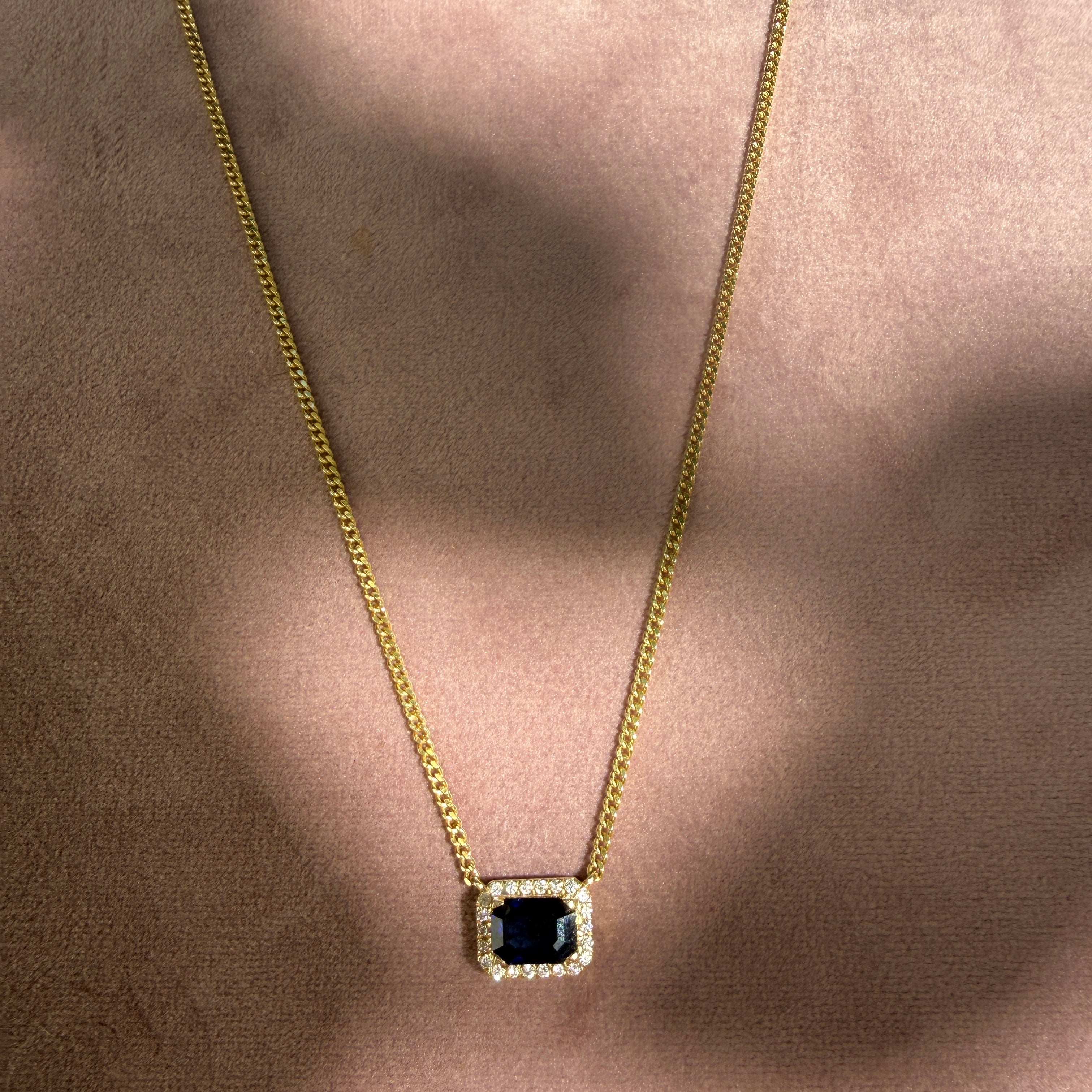 14k Yellow Gold Blue Sapphire & Diamond Pendant Necklace