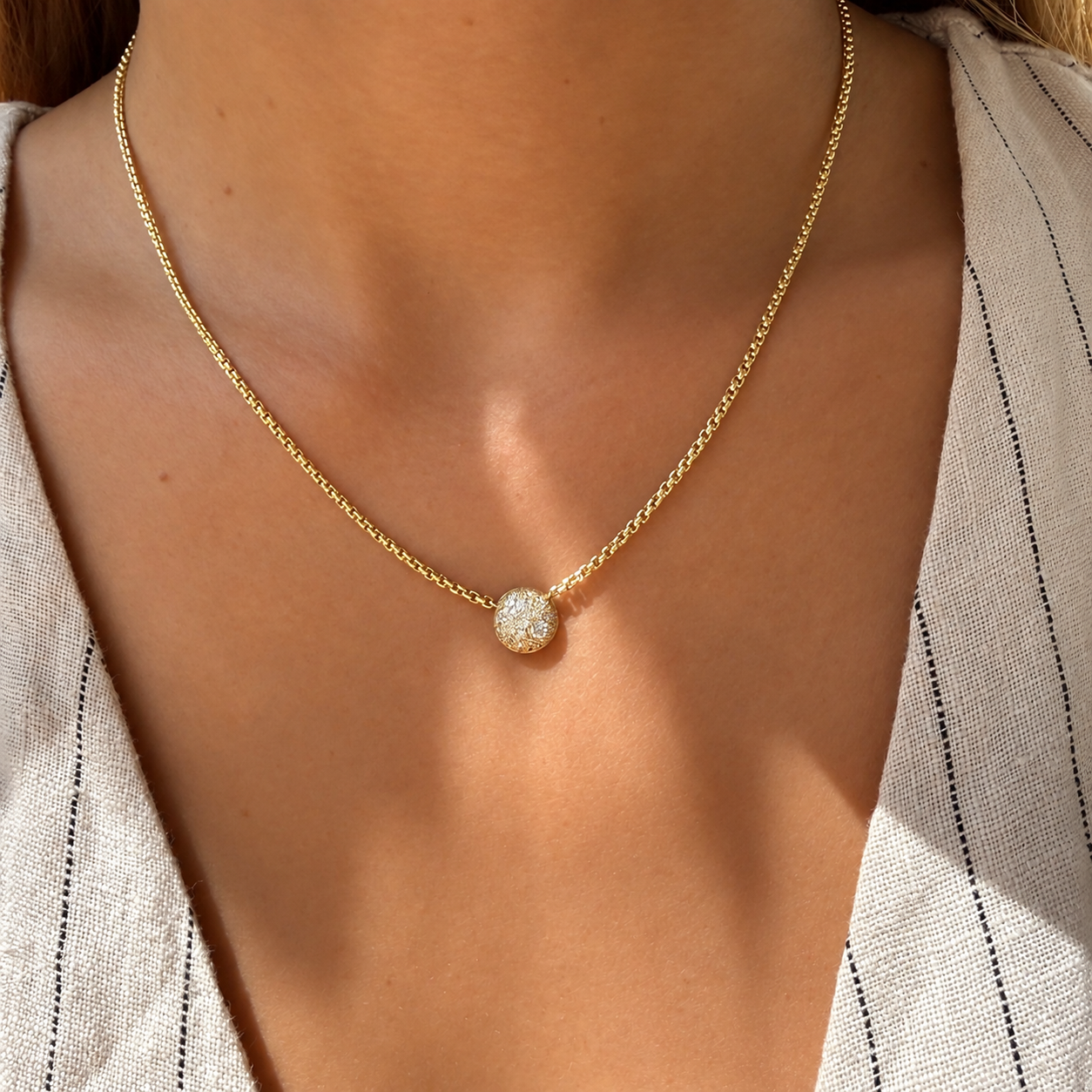 Shylee Rose 14k Yellow Gold Mixed Diamond Round Pave Necklace